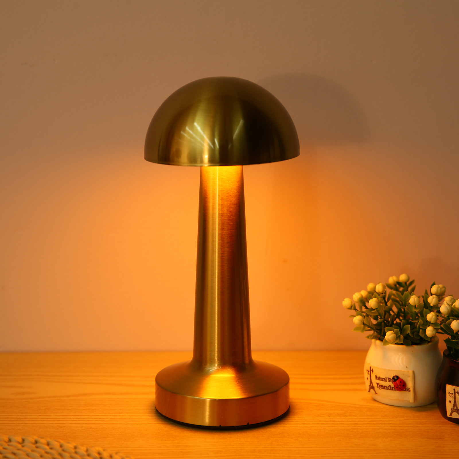 Neoglint Retro-schreibtischlampe Aus Goldfarbenem Metall Mit Touch-funktion, 3 Dimmbaren Leuchten, Usb-c-aufladbar, Ideal Für Schlafzimmer Oder Wohnzimmer