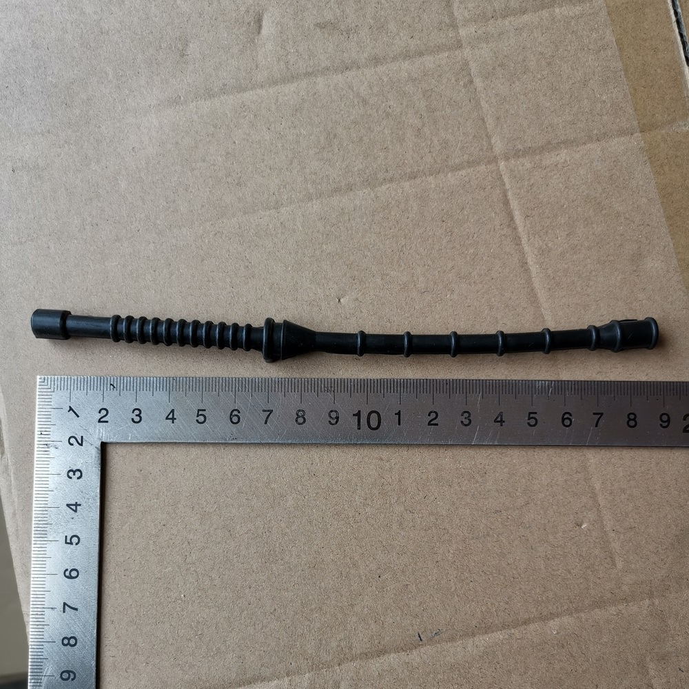 Kraftstoffschlauchadapter Für Stile Ms380/ms381, Originalteile 1119 358 7700, Ölbeständiger Gummischlauch, 3 Mm Innendurchmesser.