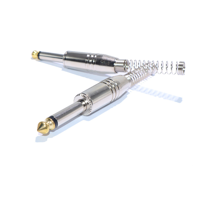Vergoldeter 6,35-mm-mono-audioadapter Mit Angelöteten Drähten Für 6,5-mm-mikrofone (männlicher, Dreipoliger Stecker).