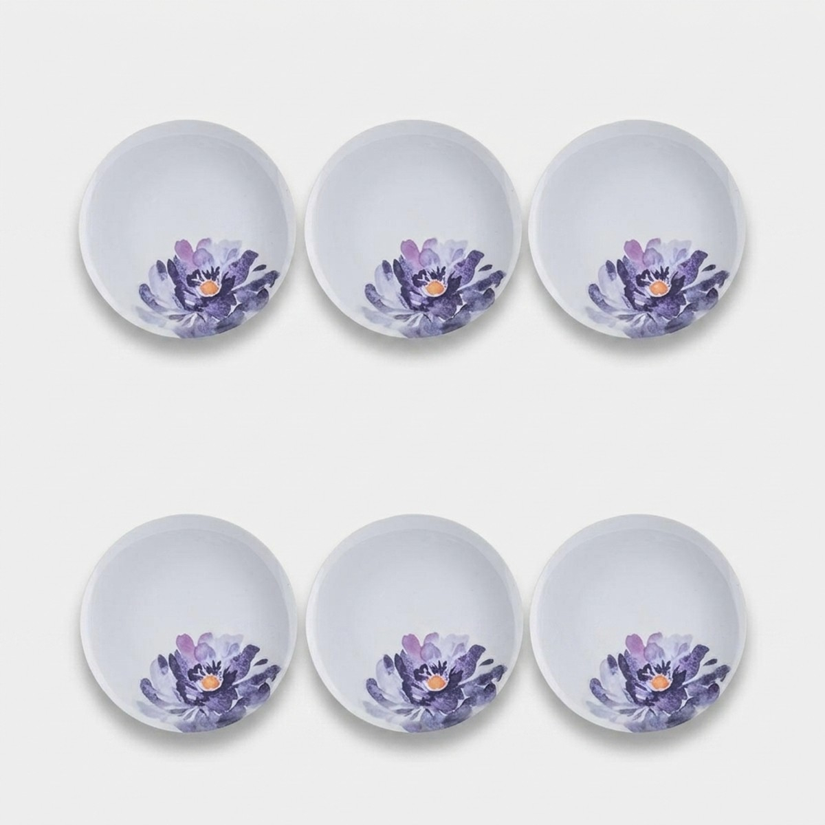Set Aus 6 Porzellantellern Und 1 Großer Dessertplatte Peonia
