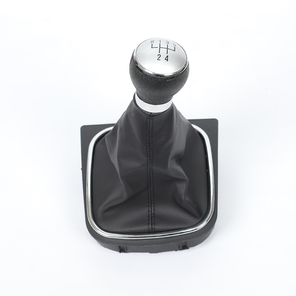 Biemmedue- Dieses Set Schalthebelabdeckungen Für Den Volkswagen Golf 6 Mk5 Mk6 Jetta Sagitar Besticht Durch Rote Ziernähte, Leder Und Eine Silberne Kappe. Es Beinhaltet Eine Abdeckung Für Ein 5-gang-