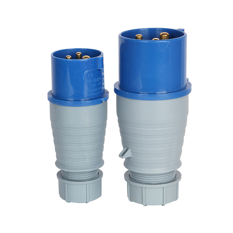 Packung Mit 2 Industrie-netzsteckern – 3-polig 32 A + 3-polig 6 A Schutzart Ip44 (wasserdicht Und Stoßfest) Gehäuse Aus Technischem Nylon Mit Massiven Kupferkontakten.