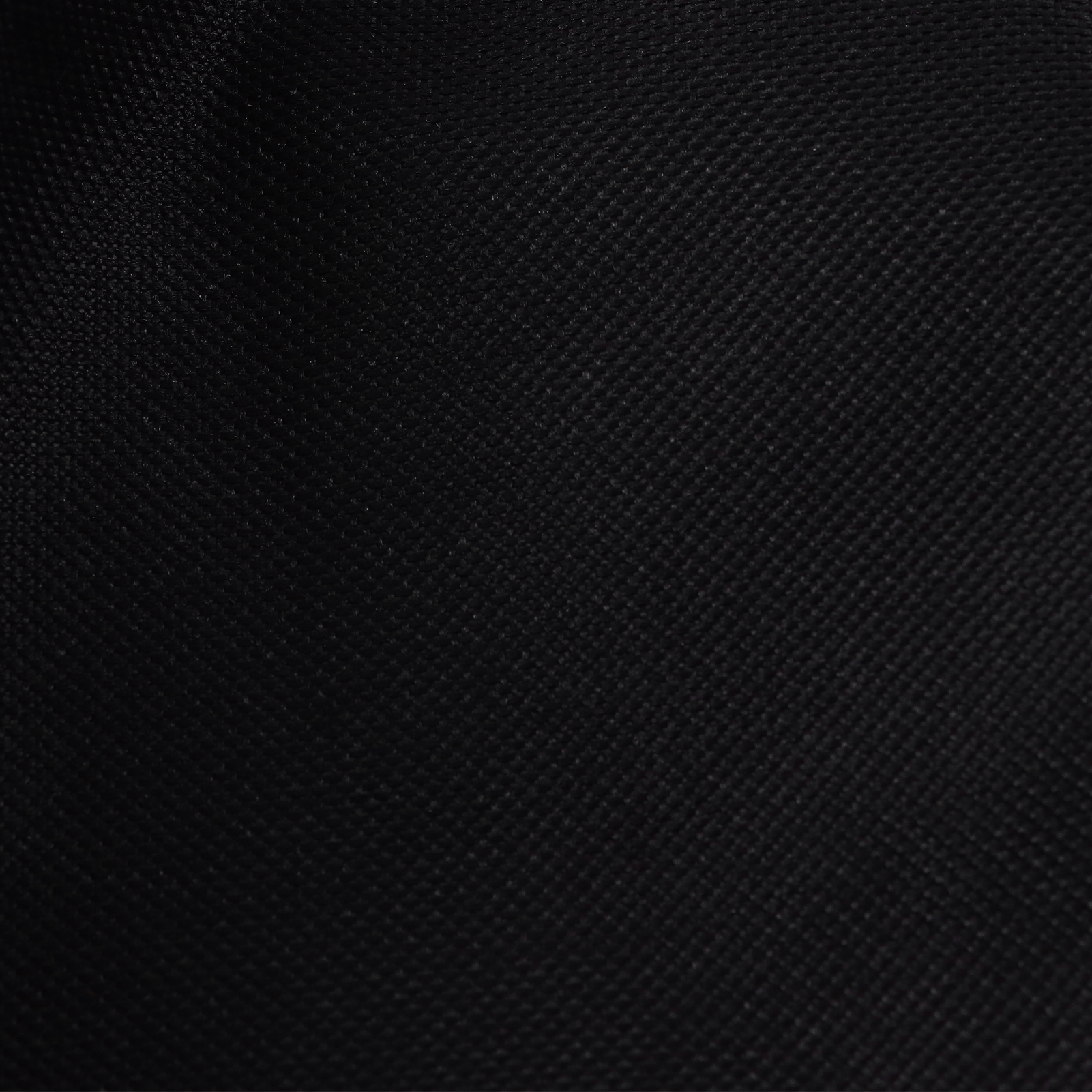 Universeller, Schwarzer, Uv-beständiger Und Wasserdichter Polyester-windenschutz Für Winden Mit Einem Zuggewicht Von 8000-12000 Lbs.