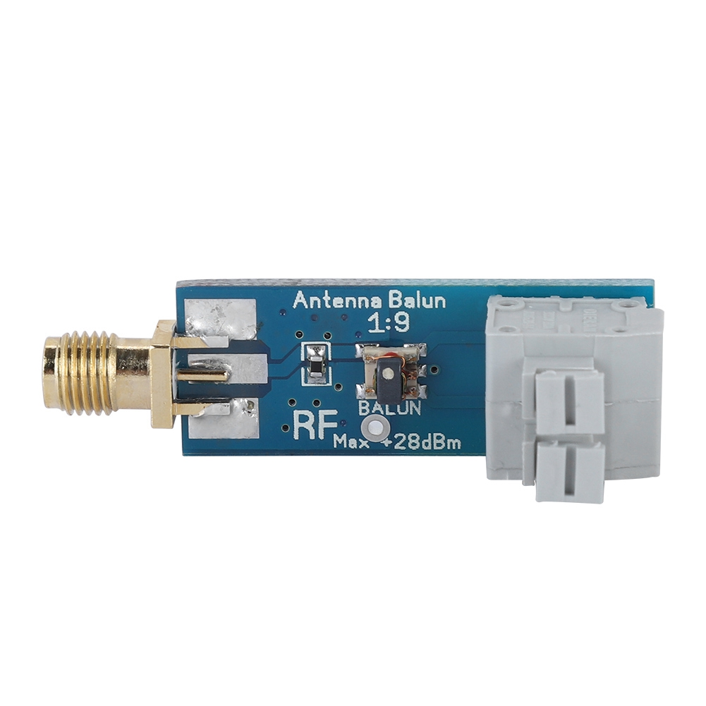 Vollständig Montierte 1:9 Hf-antenne Mit Sehr Geringer Einfügung, Niedrigen Kosten Und Reduzierten Verlusten.