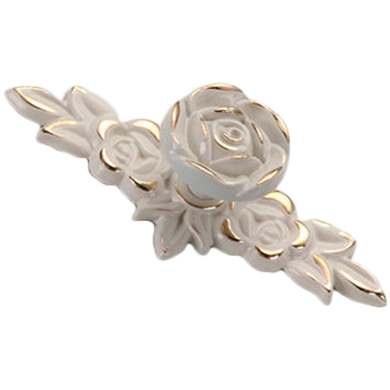 Exquisite Euro Rose 3d-möbelgriffe Im Vintage-stil Aus Zinklegierung, Blütenförmige Schubladengriffe Für Küche, Schlafzimmer Und Badezimmer, Elfenbeinfarben Mit Goldenen Details.