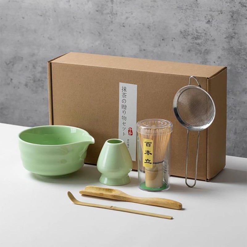6-teiliges Matcha-zeremonienset Mit Schale, Schneebesen Und Utensilien Für Die Traditionelle Zubereitung Von Hellgrünem Tee
