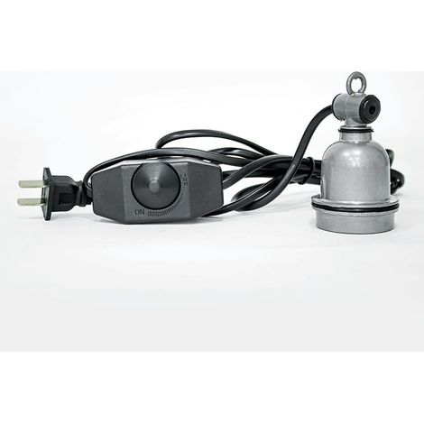 Verstellbare Heizleuchte Mit E27-fassung, Keramiksockel, Temperaturregelung, Silberfarbenem Metallschirm, 1,8 M Langem Kabel Und Wasserdichtem Gehäuse.