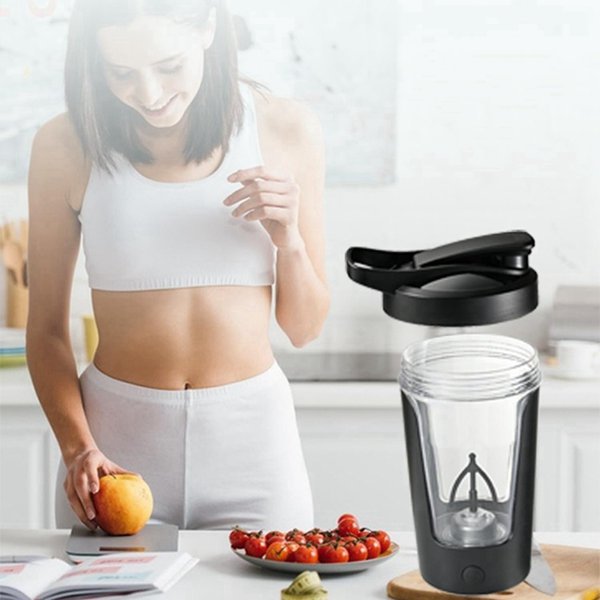 1 Farbe: Cremeweiß Material: Kunststoff Batteriebetriebener Automatischer Mischbecher Hitzebeständiger Elektrischer Kaffeerührer.