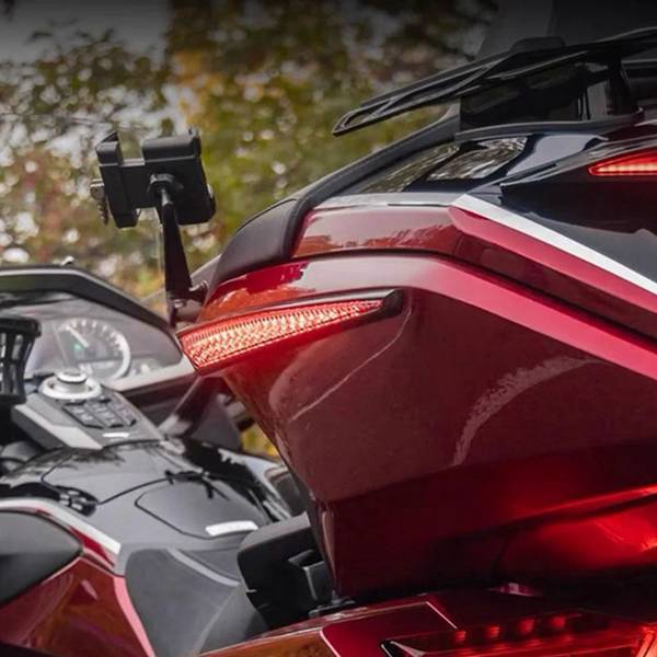 1 Paar Seitenblinker Und Seitenkoffer-bremslichter Für Honda Gold Wing Gl1800 Motorräder.