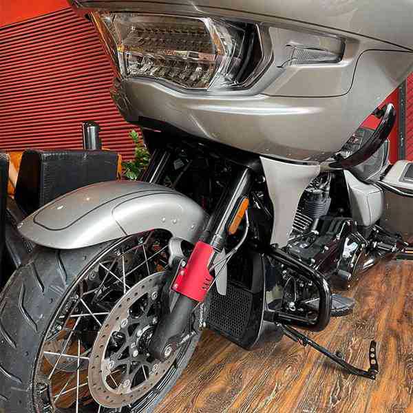 1 Paar Verkleidungen Für Harley Cvo Road Glide Fltrxse Untere Gabelbeine