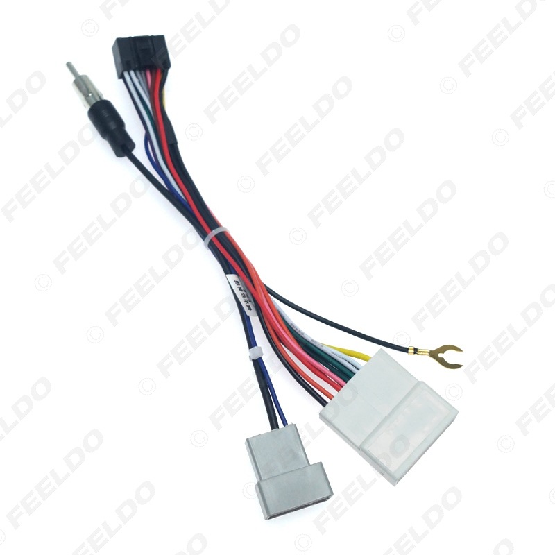 Kompatibel Mit Dem 16-poligen Stromanschluss Des Hy-autoradios Und Dem Nissan-stromkabel (hinteres Kabel), Dem Autoradio-modifikationskabel Und Dem Lautsprecherkabel.