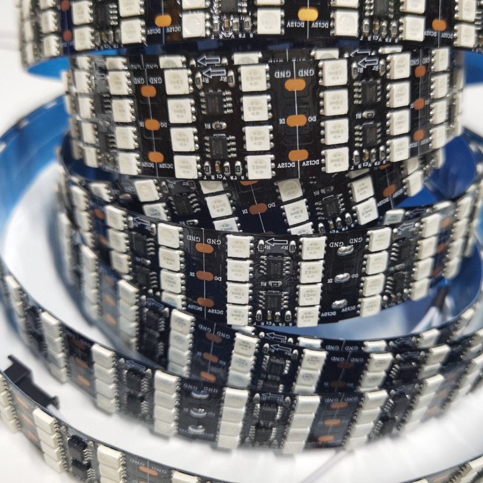 Ws2811 Rgb-led-streifen Mit 4 Reihen Und 60 Segmenten, 240 Leds, 12 V, Für 25 Mm Breite Leiterplatten.