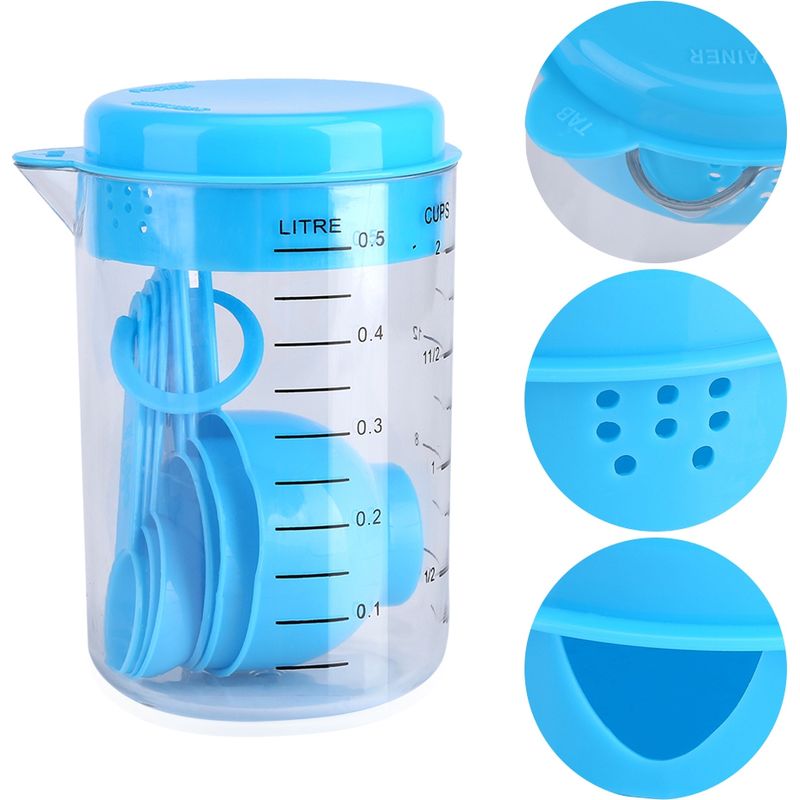 Set Mit 7 Blauen Plastikbechern Und Messlöffeln Für Tee, Kaffee Und Kochen