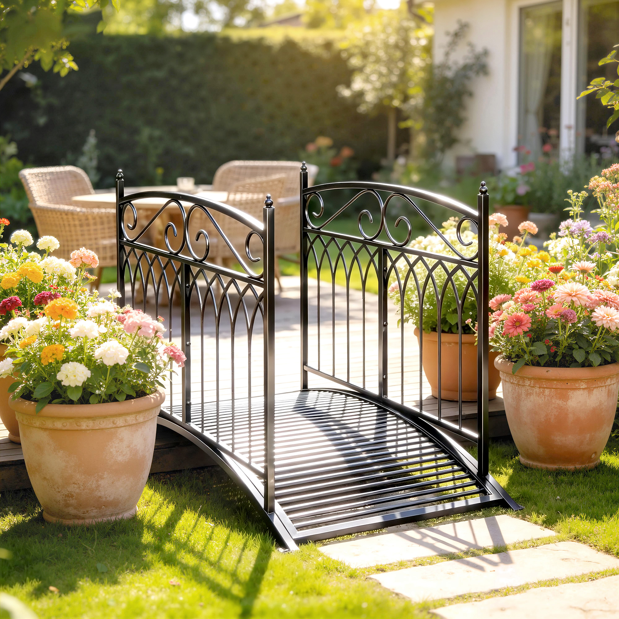 Metall-gartenbrücke Im Barockstil, Dekorativer Steg Mit Geländer, 91 Cm Breit, Tragkraft 100 Kg, Schwarz