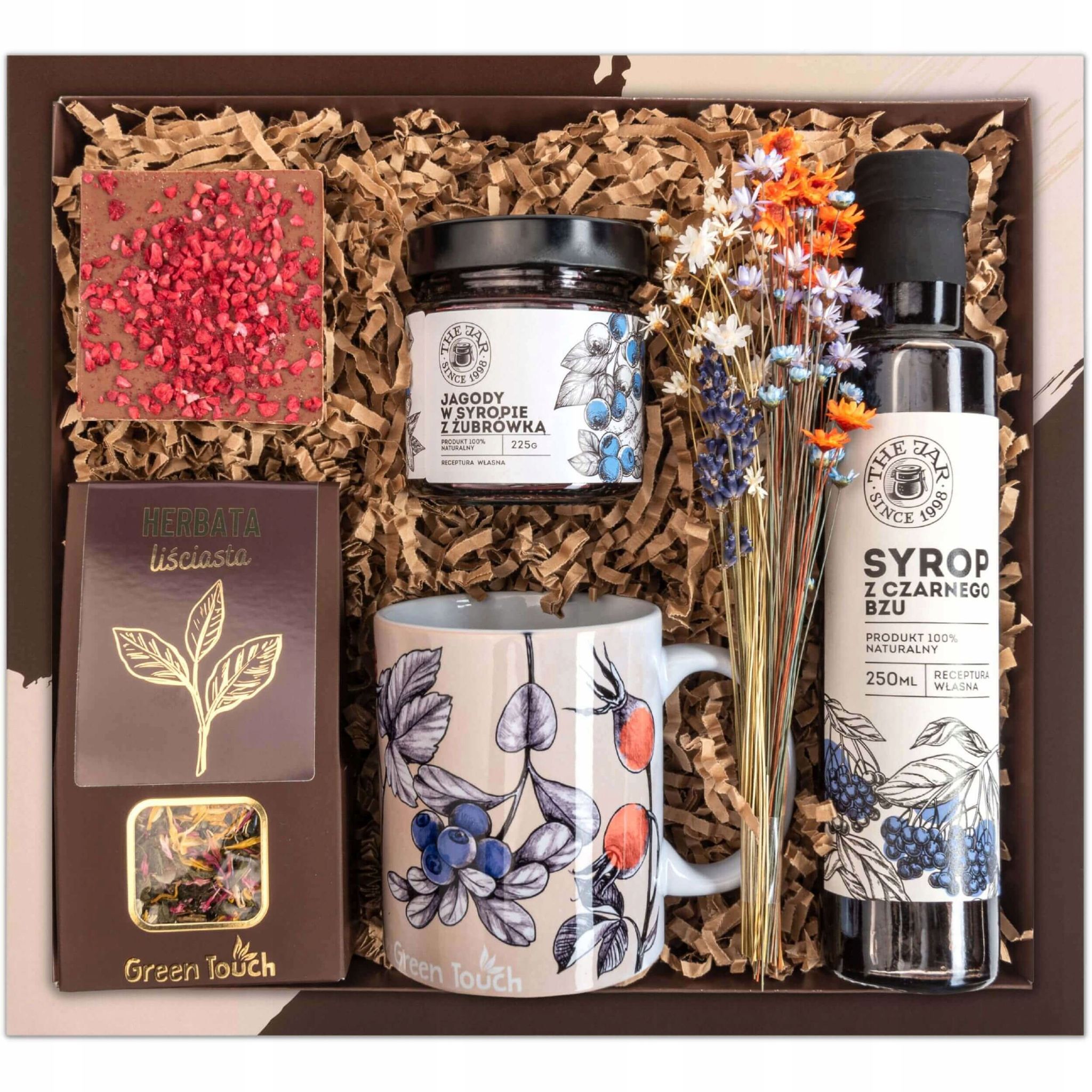 Geschenkkorb-set Mit Teetasse, Süßigkeiten Und Sirup
