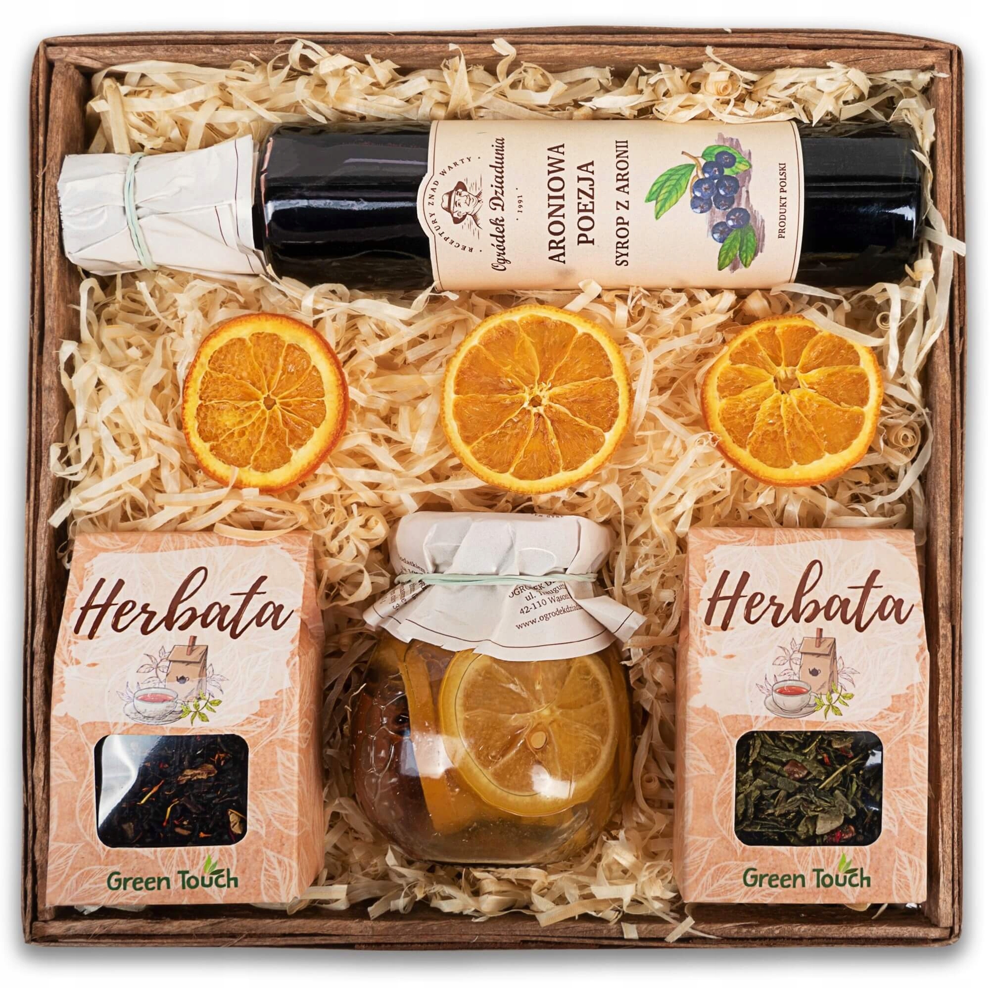 Geschenkkorb Mit Tee Und Naturprodukten