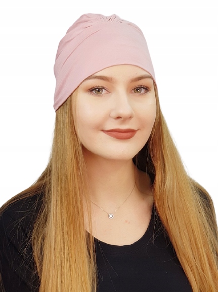 Jasminas Rosafarbener, Geknitterter Schal Ohne Muster, Auch Nach Der Chemotherapie