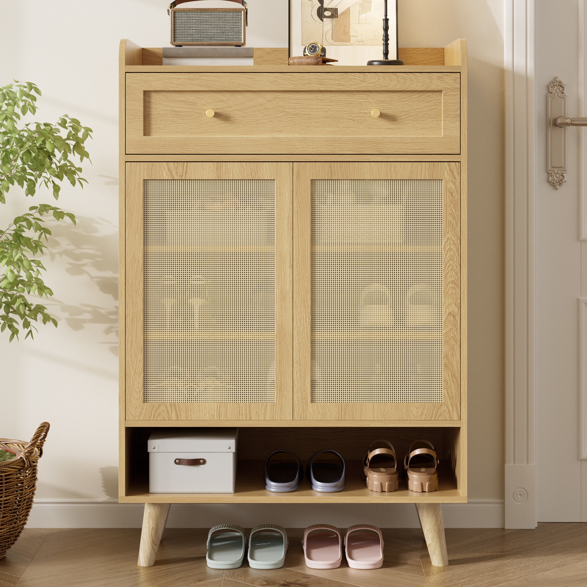 Schuhschrank, 80x105x35 Cm, Eingangssideboard Im Boho-rattan-stil, 2 Türen, 1 Schublade Und 4 Einlegeböden Im Skandinavischen Stil, Helleiche