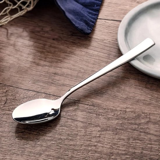Set Mit 12 Teelöffeln, Hochwertige Kaffeelöffel Aus Edelstahl, Hochglanzpoliert, Modernes Und Elegantes Design.