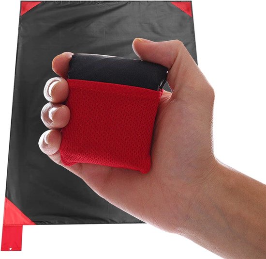 Diese Mini-picknickdecke Im Taschenformat Ist Wasserdicht Und Sandabweisend Perfekt Für Strand Camping Wandern Reisen Und Picknicks Sie Ist Und