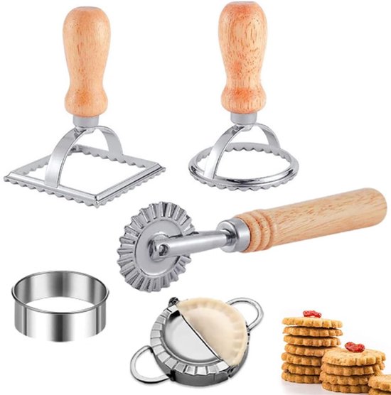 Set Mit 5 Ravioli Ausstechern Ravioli Formen Mit Holzgriff Set Mit 4 Formausstechern Und 1 Nudelrad Zum Ausstechen Von Hausgemachten Ravioli