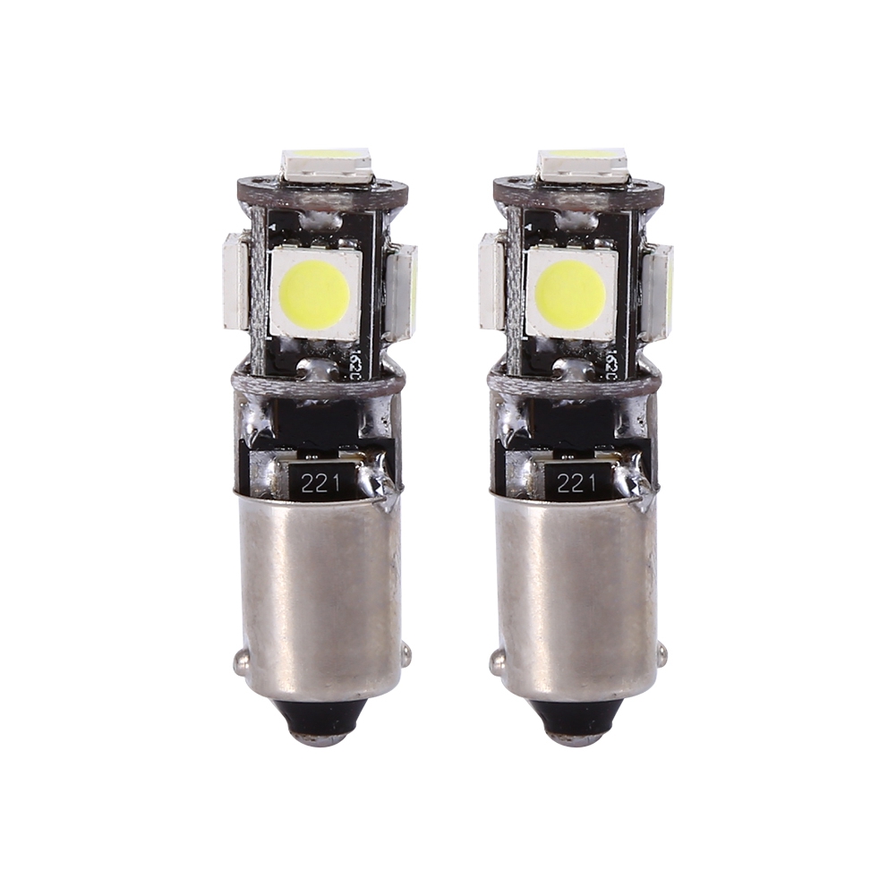Set Mit 2 Weißen Led-ersatzlampen Für Die Fahrzeuginnenbeleuchtung (seitenparkleuchten).