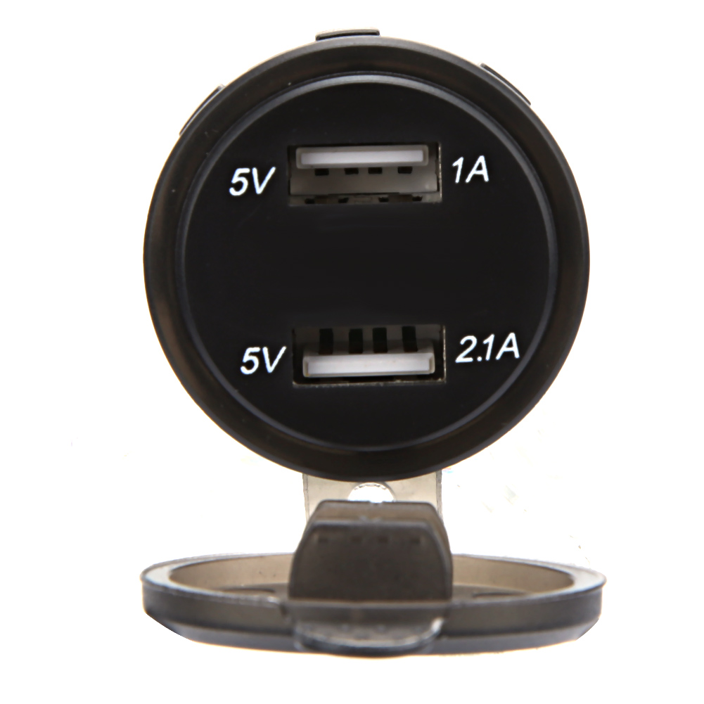 Wasserdichtes Dual-usb-autoladegerät (4,2 A) Mit Led-voltmeter, 60 Cm Grünem Kabel, Dc12-24v Eingang, Digitalanzeige, Kompatibel Mit Smartphones