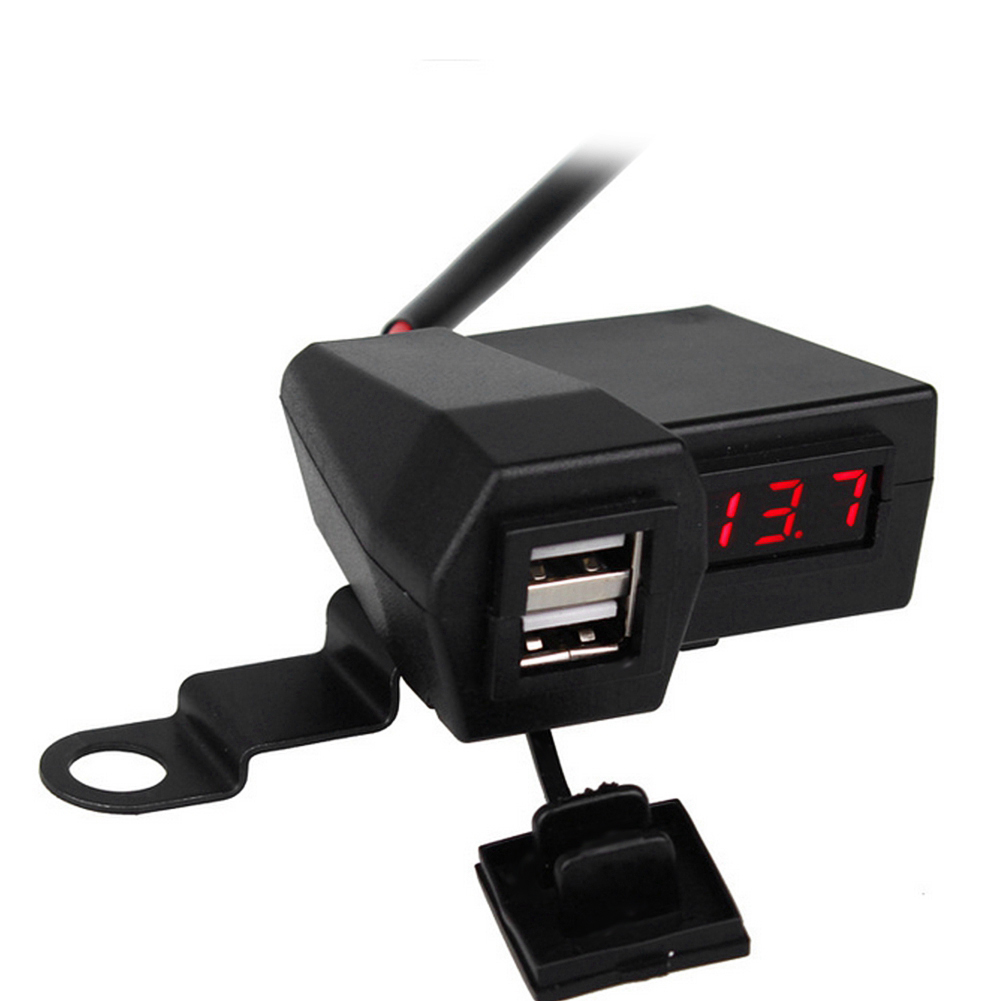 4-in-1 Zigarettenanzünderbuchse Mit Zwei Usb-ladegeräten, Led-voltmeter Und Ein-/ausschalter Für Motorräder