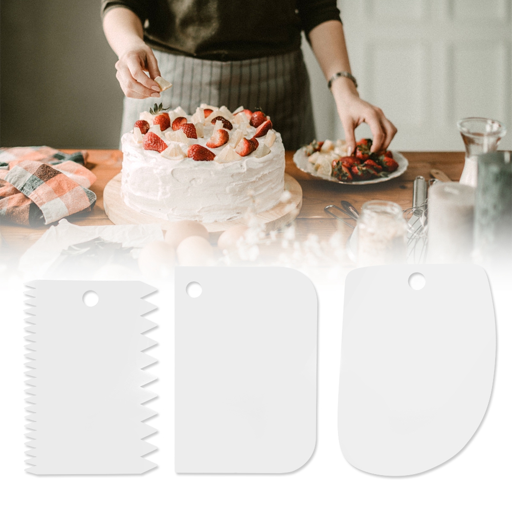 Set Mit 3 Kunststoff-gebäckspateln Zum Backen, Tortendekorieren Und Sahneabkratzen