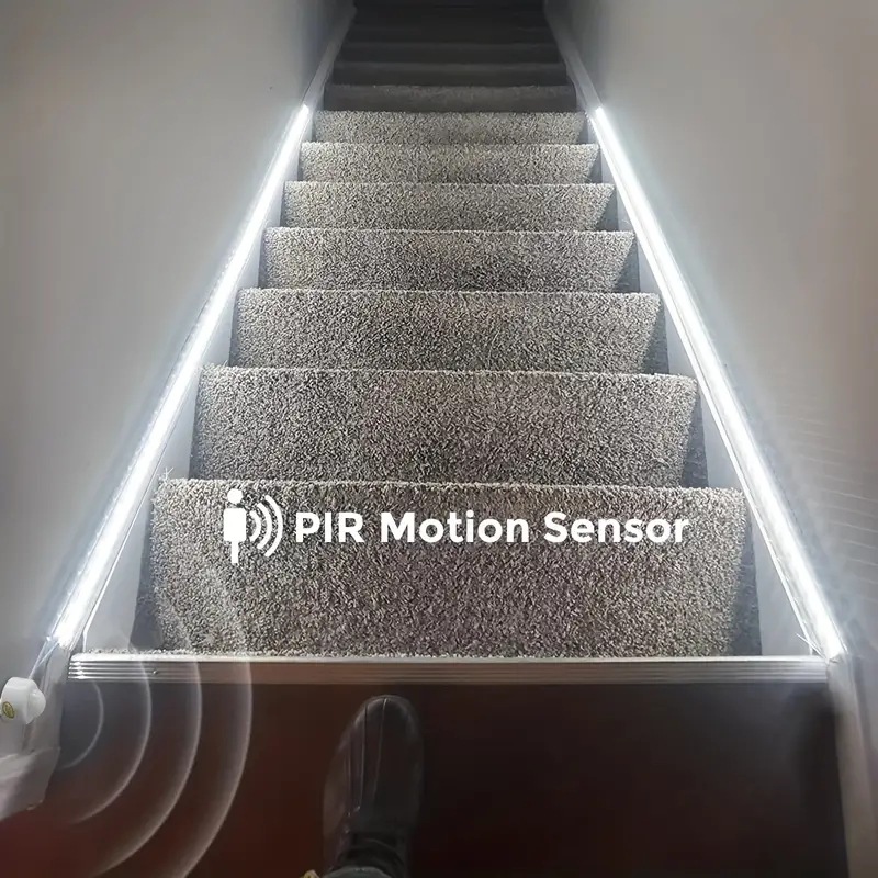 5 Meter (16,4 Fuß) Langer, Flexibler Lichtstreifen Mit Bewegungsmelder, Kaltweißem Licht Und Pir-sensor, Geeignet Für Den Innen- Und Außenbereich (mit Kleberückseite).