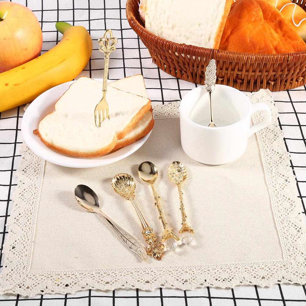 6-teiliges Set Mini-kaffeelöffel Und -gabeln Aus Metall Im Retro-royal-stil, Goldfarben