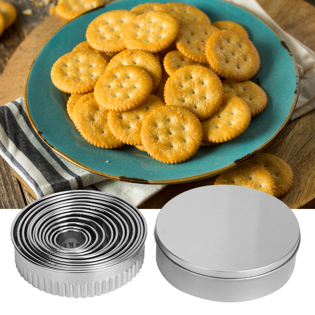 12-teiliges Rundes Ausstechförmchen Aus Edelstahl Für Kuchen, Kekse Und Plätzchen Mit Zähnen – Ideal Zum Selberbacken