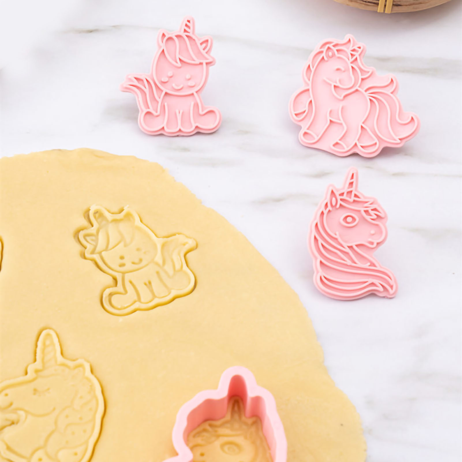 Ausstechform Aus Kunststoff Mit Einhornmotiv, 6-teiliges Set Für Selbstgebackene Köstlichkeiten, Zuckerpresse Und 3d-fondant, Kreative Kuchenform Mit Einhornmotiv A