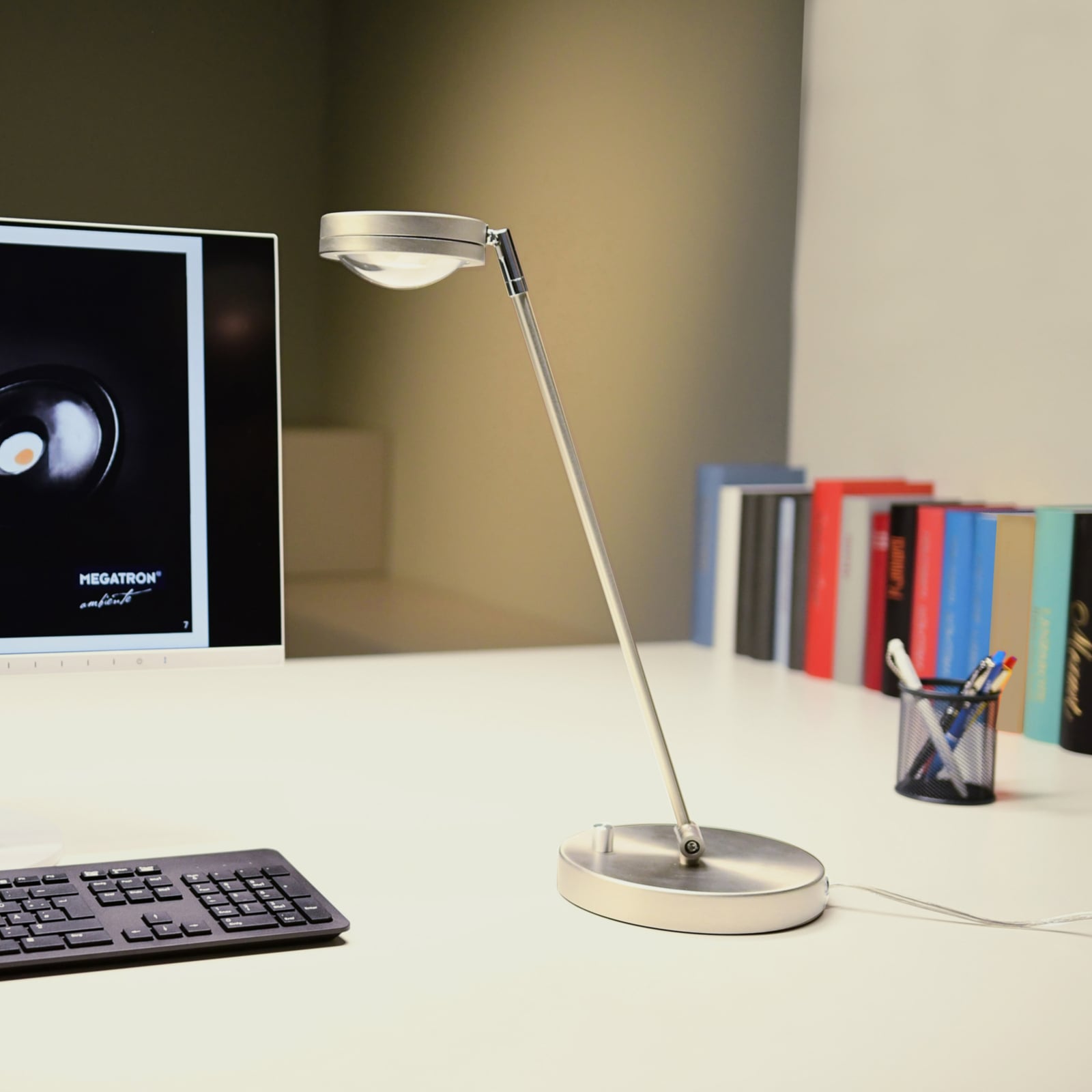 [gebraucht] B-ware Megatron Tischlampe Ottica Led Dimmbar Leuchte Metall Kunststoff Titan 47,7cm