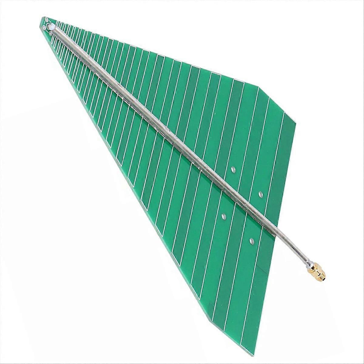 Logarithmisch-periodisches Antennen-pcb-modul, Das Über Eine Breite Bandbreite Von 740 Bis 6000 Mhz Arbeitet Und So Die Konnektivität Verbessert.