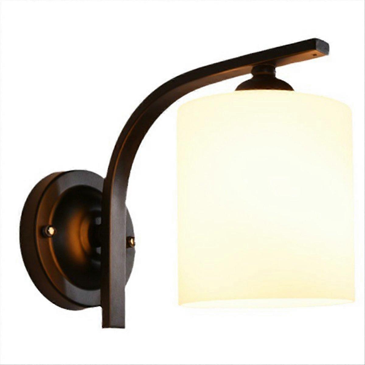 Wandleuchte, Badezimmerlampe Mit Mattschwarzem Glasschirm, E26-fassung, Ideal Für Schlafzimmer, Küche Oder Wohnzimmer.
