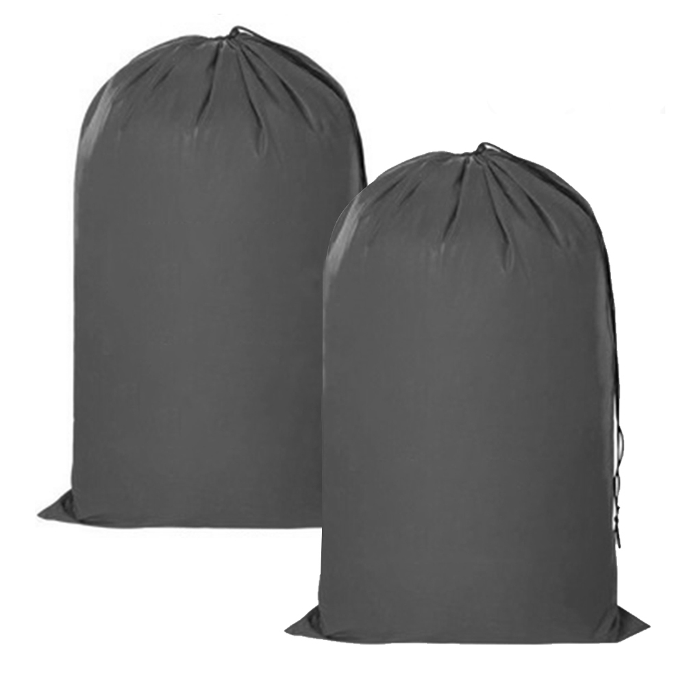 Zwei Geräumige, Maschinenwaschbare Reise-wäschesäcke, Die Bis Zu Vier Wäscheladungen Aufnehmen Können Und Problemlos In Einen Wäschekorb Passen.