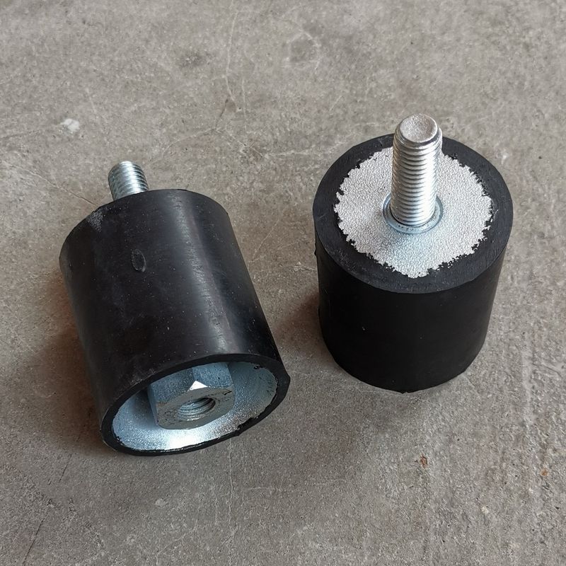 Wacker Wp1550 Wp1540 Antivibrationsstütze: Eine Gummimatte, Die Vibrationen Absorbiert Und Für Wacker Vibrationsplatten Geeignet Ist.