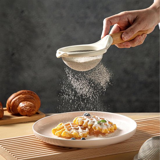 Kleines, Feines Sieb Mit Holzgriff – Ideal Zum Kochen, Backen Und Abseihen Von Tee, Kaffee Und Säften