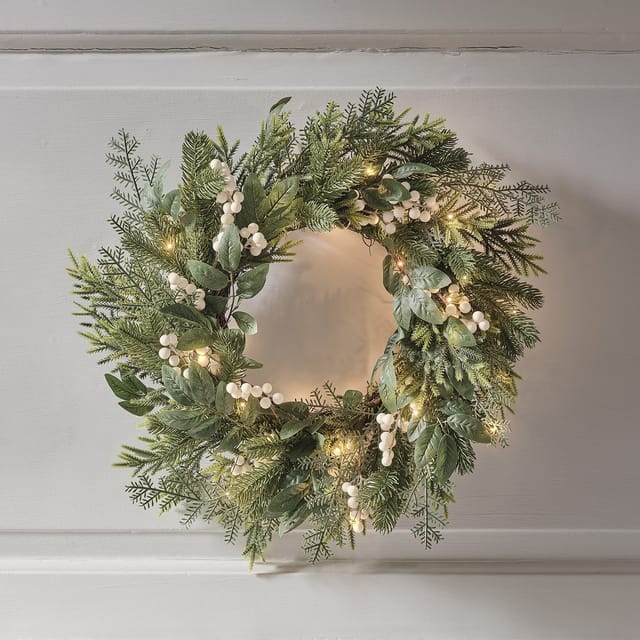 50cm Weihnachtskranz weiße Beeren mit Beleuchtung