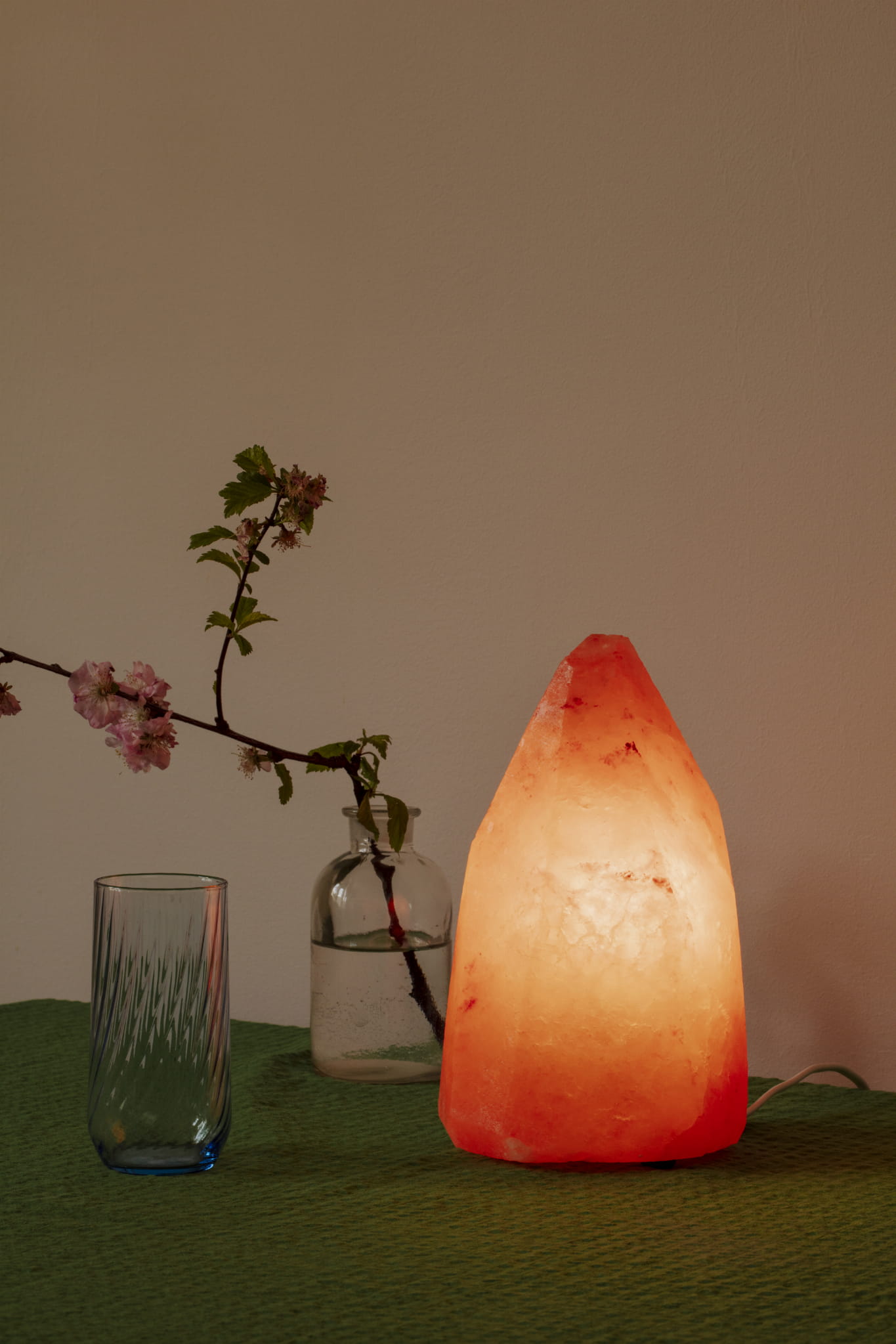 Salzlampe – Geschliffenes Kristall Ohne Sockel – Mittel