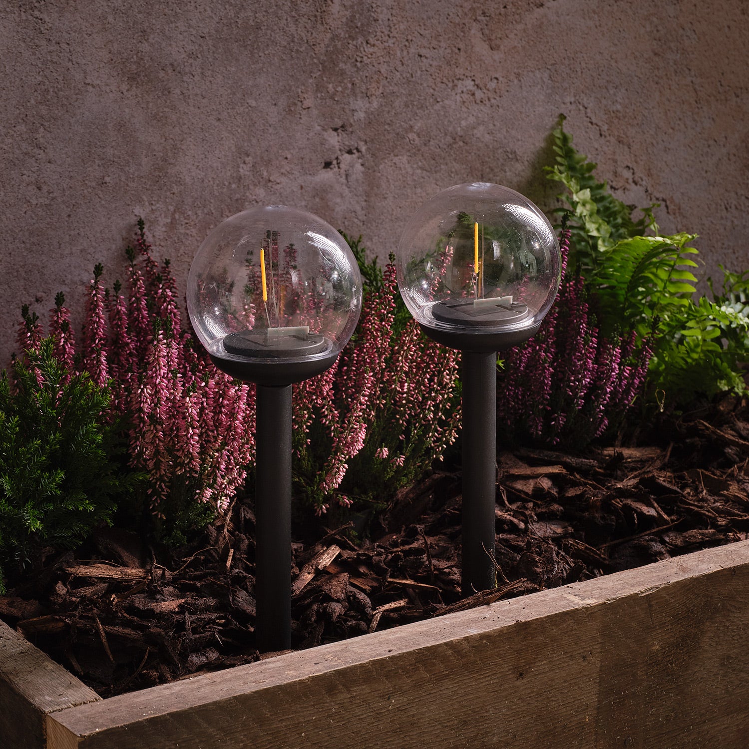2er Set Solar‑Gartensteckerkugeln mit Filament‑Optik Bild 2