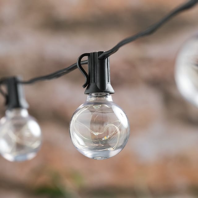 Solar-Lichterkette mit 10 transparenten warmweißen Mikro-LED-Lämpchen