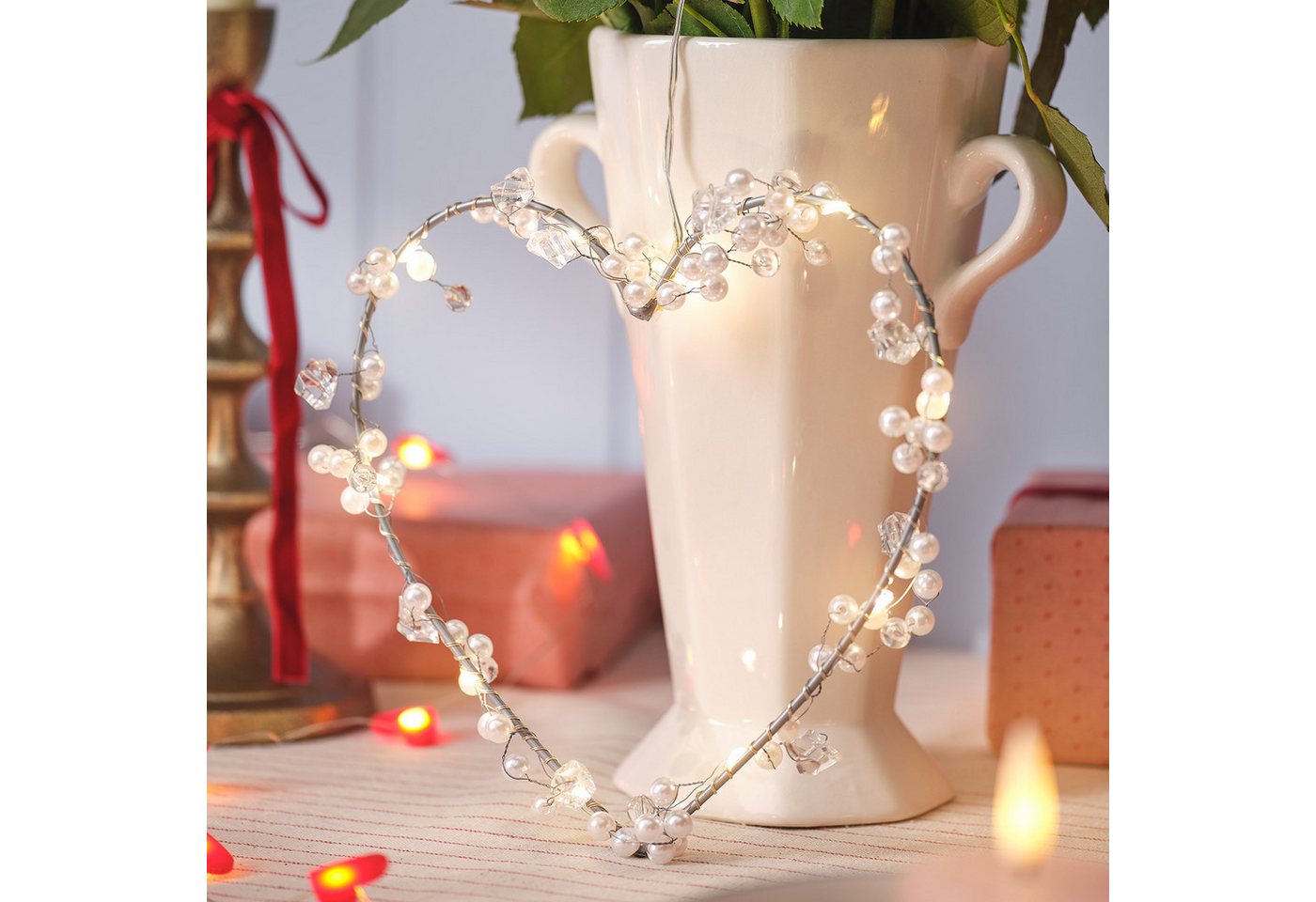 LED Herz Deko mit Perlen