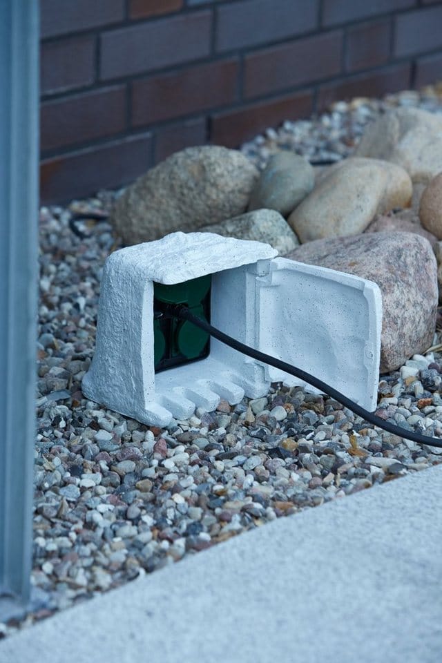 Ubbink StoneDecor 4-fach Außensteckdose Gartensteckdose Fels-Design