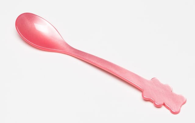 Heim Söhne Kinderlöffel Bär Acrylglas Perlmutt Optik Bärchenlöffel Rosa