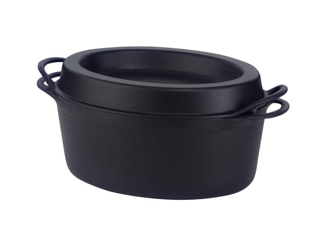 Le Creuset Saftbräter Doufeu Oval Gusseisen Schwarz 32cm