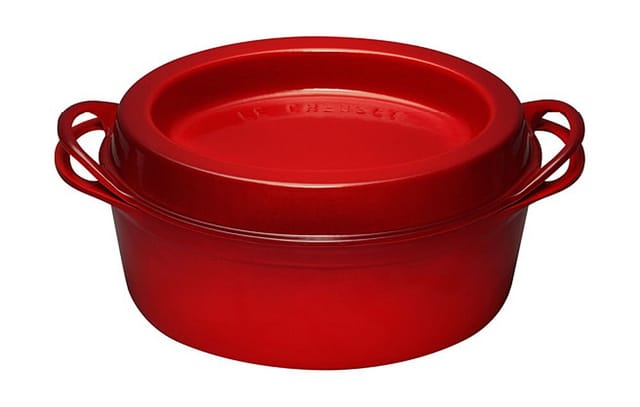 Le Creuset Saftbräter Doufeu Oval Gusseisen Kirschrot 32cm