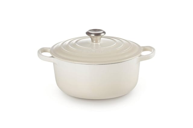 Le Creuset Bräter Signature Rund Gusseisen Meringue 22cm