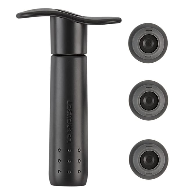 Le Creuset WA-137 Weinpumpe Schwarz inkl. 3 x Verschluss